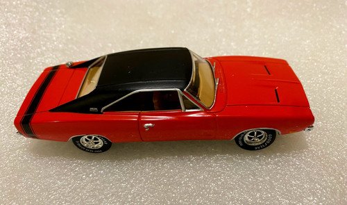 Машинка Matchbox Collectibles 1 43 '69 Dodge Charger 1997 Models Of Yesteryear YMC10.jpg