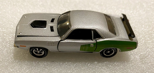 Машинка M2 Machines 1971 Plymouth HEMI Cuda 2019 Model Kit Limited Edition USED 21019.jpg