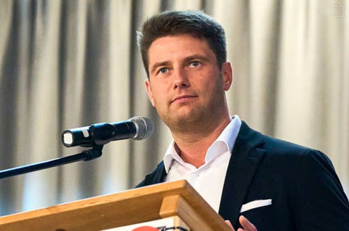 447654796 438379918945666 3974364860869839540 n.jpg?stp=dst jpg p180x540& nc cat=100&ccb=1 7& nc sid.jpg