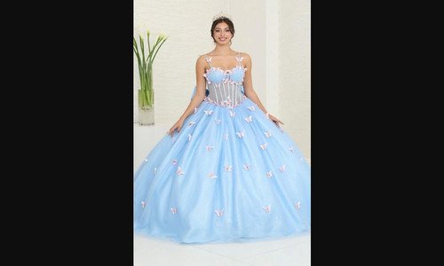 Stunning Quinceañera Dresses & Ball Gowns for Sweet 16 | FormalDressShops.jpg