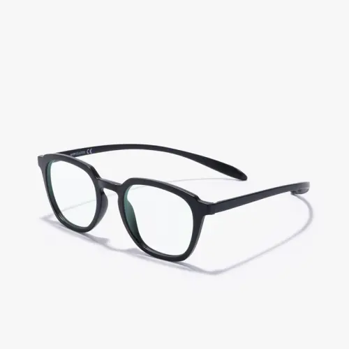 Schwarze Sonnenbrille.webp