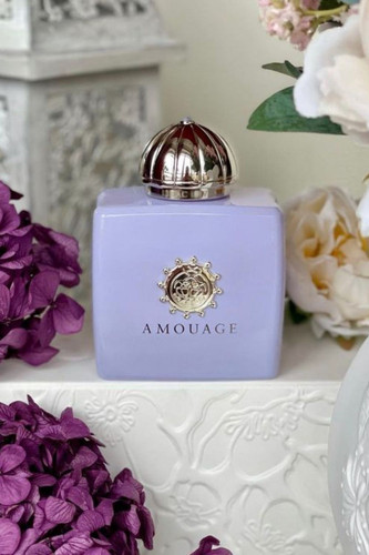 Best Spring Perfumes for Women Lilac Love.jpg