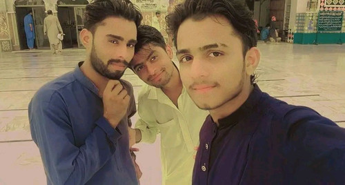 Alan Amjad Fans Photos (10).jpg