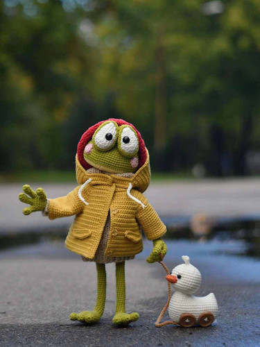 handmade spinus crochet blog - How To Better Crochet Toys 2.jpg