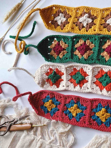 handmade spinus crochet blog - How To Better Crochet Headbands 3.jpg