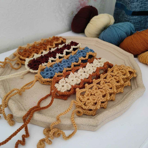 handmade spinus crochet blog - How To Better Crochet Headbands 2.jpg
