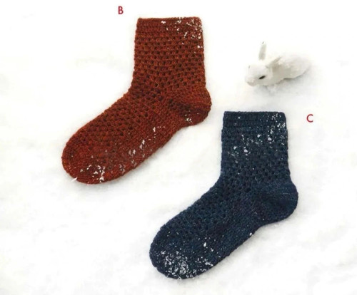 handmade spinus crochet blog - How To Better Crochet Socks 3.jpg