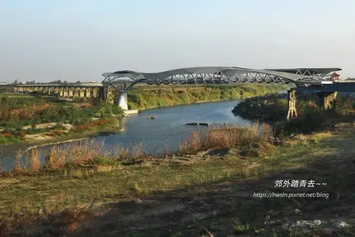 00001 北港女兒橋.webp