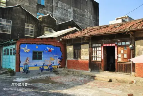 00007 三合院 vs 蜂偉士.webp