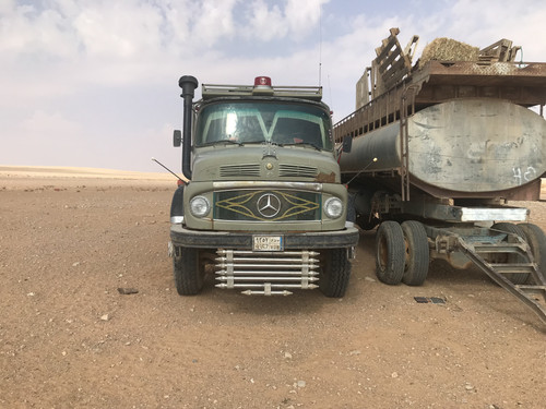 87B8BA9B 0D98 48A6 B0D7 2CE36E293F23.jpg