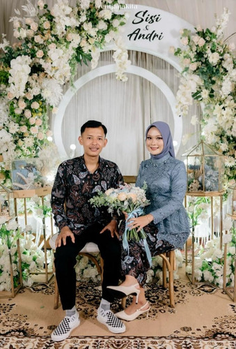 efee24db 17ef 4049 b409 e76c82fe8c41.jpg