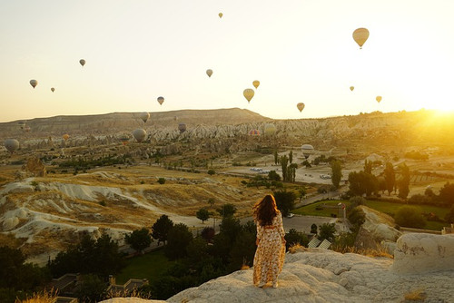hot air balloons 5630493 640.jpg