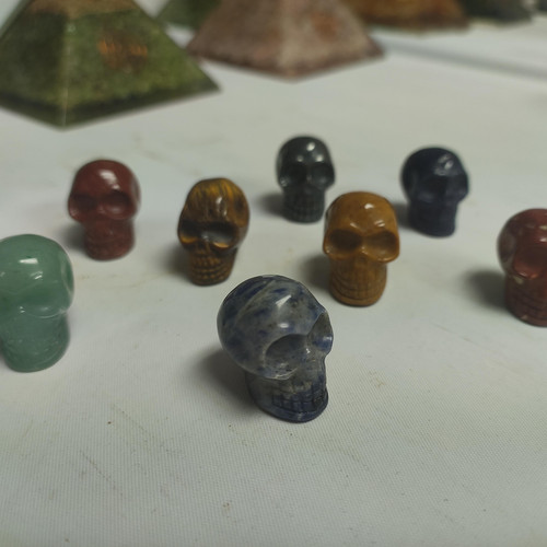 cropped 16993100962488452363300167569099.jpg