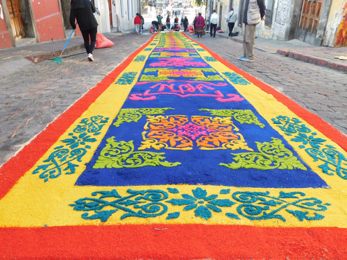 alfombras de semana santa quetzaltenango.jpg