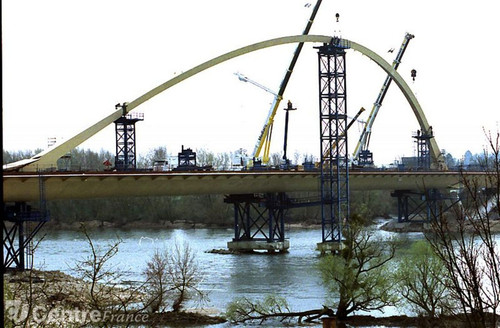 Orléans Pont de l'Europe 011.jpg