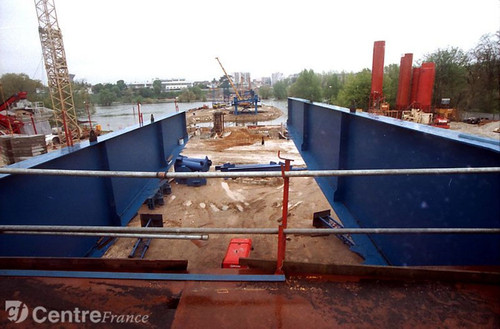 Orléans Pont de l'Europe 05.jpg