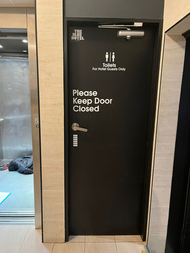 toilet 1.jpg