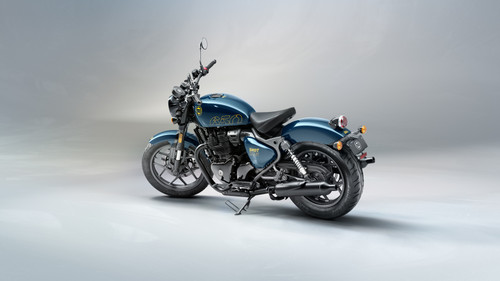 Shotgun 650 Plasma Blue.jpg