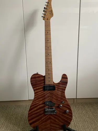 Suhr T 1.webp