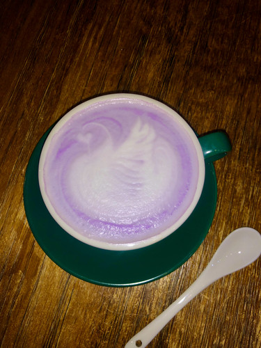 Taro Latte.jpg