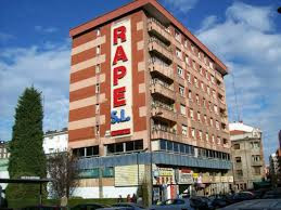 Decía uno que sí la calle del Rape en Roquetas de Mar... Aquí Gijón.jpg