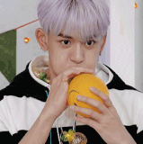 tumblr 2ff7f87e8e5c53d290d2ea4b6707f676 d6f39a41 400.gif