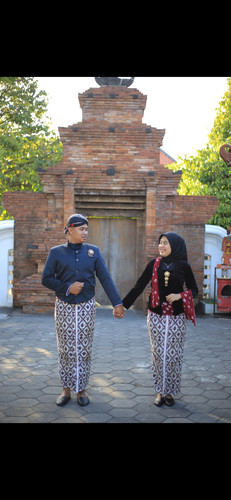 Screenshot 2023 12 15 19 35 29 472 com.miui.gallery.jpg