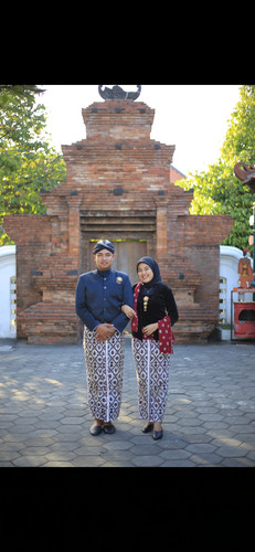 Screenshot 2023 12 18 01 38 22 864 com.miui.gallery.jpg