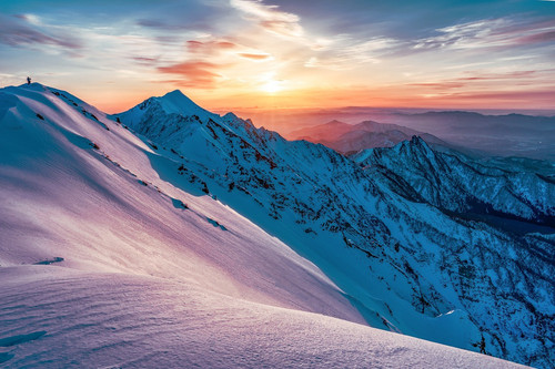 mountain 6086083 1280.jpg