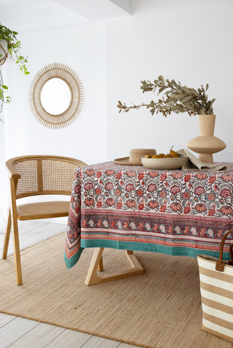 Table Cloth LR 55.jpg