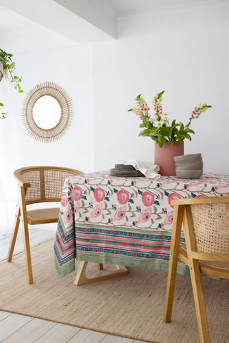 Table Cloth LR 60.jpg