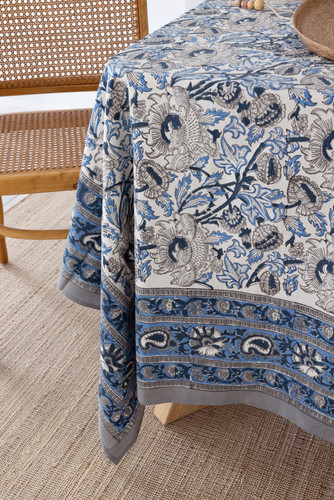 Table Cloth LR 64.jpg