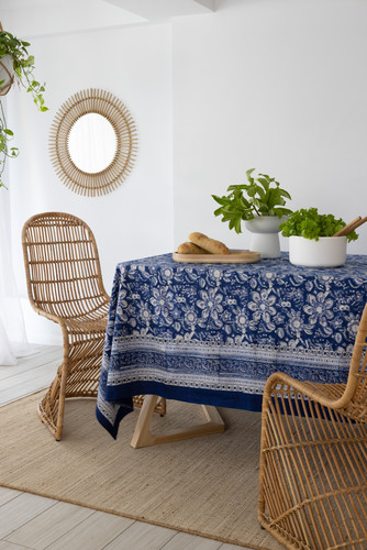 Table Cloth LR 04.jpg