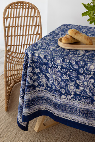 Table Cloth LR 05.jpg