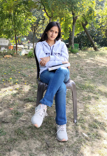 shruti4th.jpg
