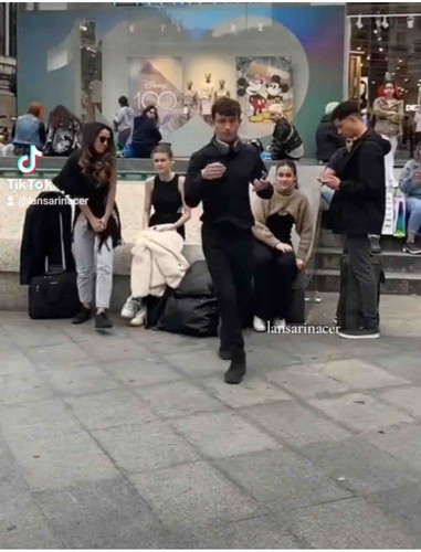 9807CE7D DFEB 48B4 BE5E 89681DF6C8C0.jpg