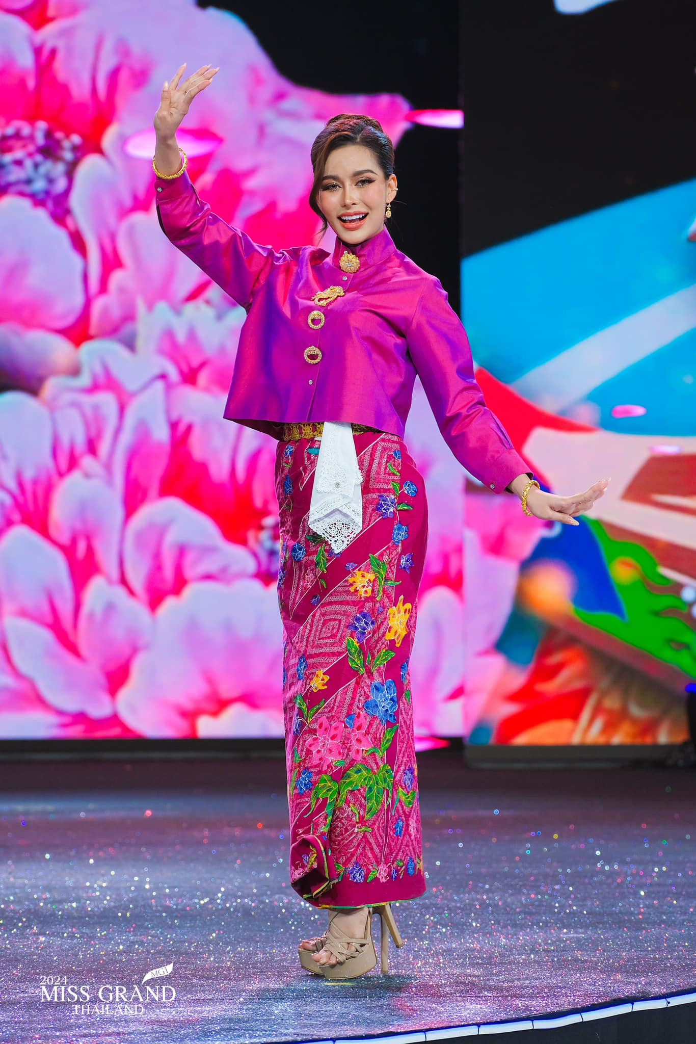 Miss - candidatas a miss grand thailand 2024. final: 6 abril. - Página 12 Jw6GGZx