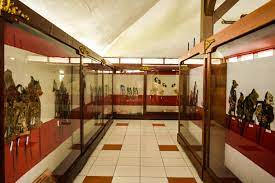 Museum Wayang Sendang Mas(2).jpg