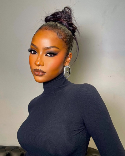 voguemodei 404896420 1358479625044436 634557987522524211 n.jpg