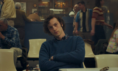 Los Que Se Quedan.(2023).WEB DL.1080p.Latino.PGD.mkv snapshot 01.38.46.838.jpg