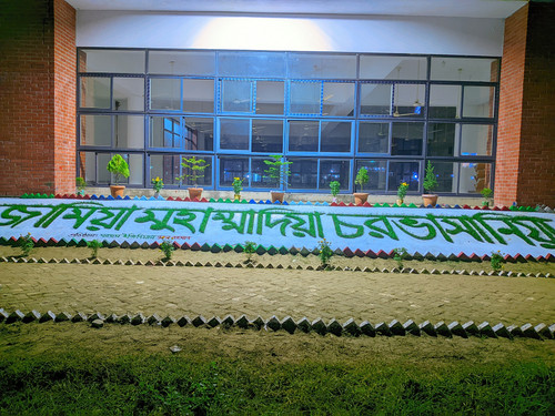 LMC 20231123 210739 ☁️Sky 2 preset by Riyan .jpg