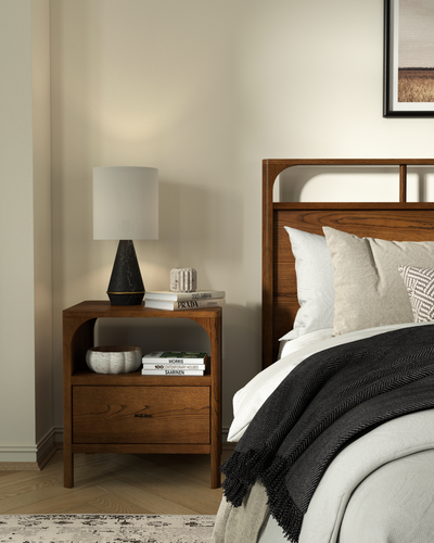 CH 1002015 VN13 FN BD BD WT KG LIFESTYLE02.png