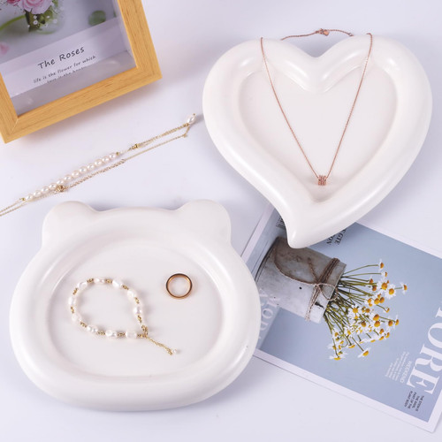 White Bear 04.jpg
