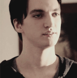 tumblr noaur7Cb7j1sny9bao2 250.gif