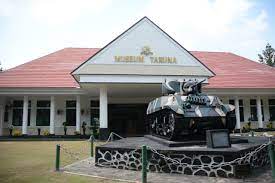Museum Paviliun 5 Akademi Militer.jpg