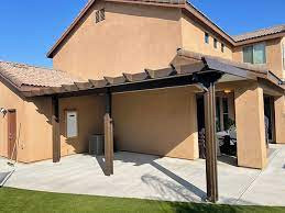 Gutter cleaning service.jpg