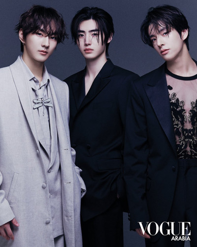 GAKR5EXagAATZLR (1).jpg