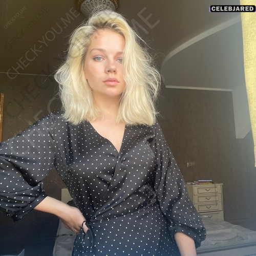 celebjared.net Iolantalu (01).jpg