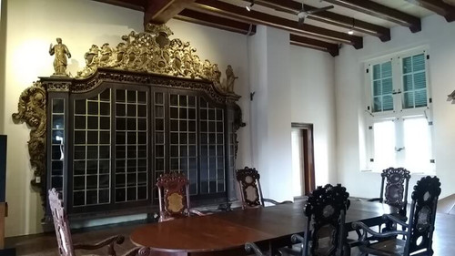 salah satu ruangan museum fatahillah.jpg