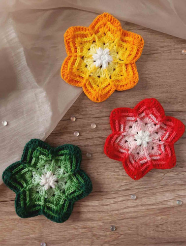 handmade spinus crochet blog - How To Better Crochet Edgings 5.jpg